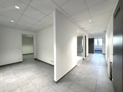 6-Zimmer-Gewerbeimmobilie mieten in Wien – 210 m², € 4.424 – Bild 7 von 20