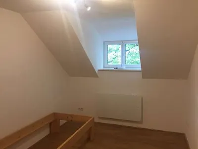 1-Zimmer-Wohnung mieten in Salzburg-Umgebung – 16 m², € 395 – Bild 2 von 3