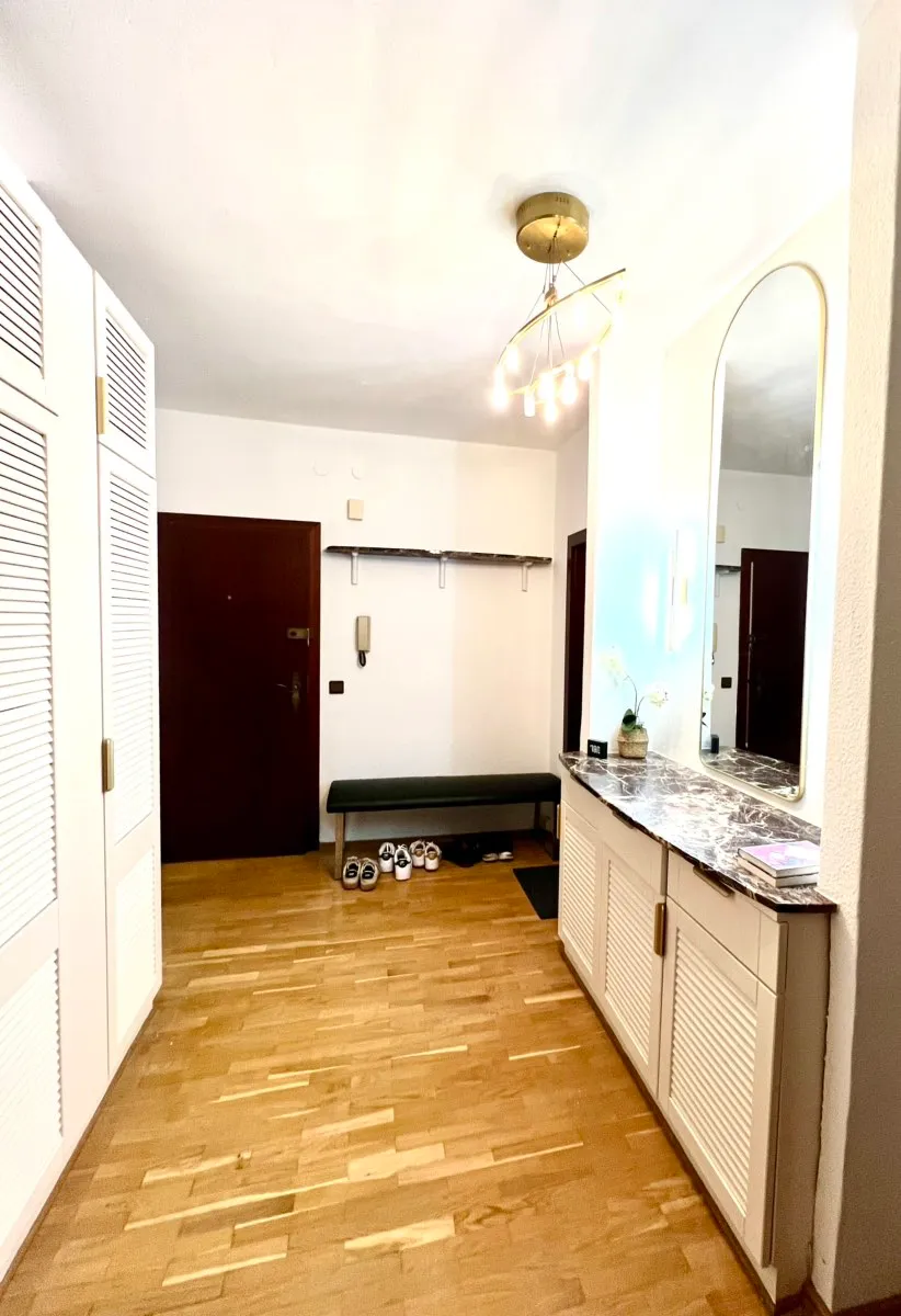 3er WOHNGEMEINSCHAFT - 1 ZIMMER ab SOFORT bei NAWI - sehr ruhig und grün – pohled 3