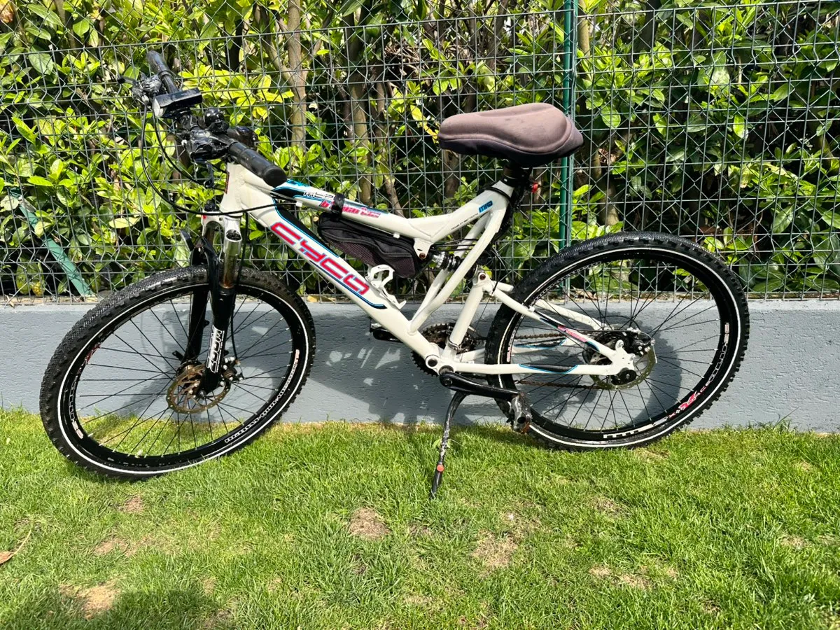 leichtes zelt wandern 3 personen FBSPORT Ultraleichtes Jahreszeiten Rucksackzelt 1 Person Campingzelt, Outdoor Leicht LanShan Camping Zelt Shelter für Camping, Trekking, Kajak, Applicable Bicycle Types:Road Bicycle Größentabelle Nike Kinder | MSRP : 339.99