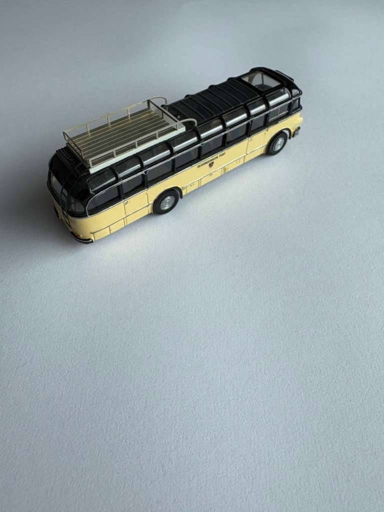 Modellbus 1:87 ALO Wien - Saurer Postbus mit Dachgepcktrger - Raritt!,   75,- (4060 Hart) - willhaben