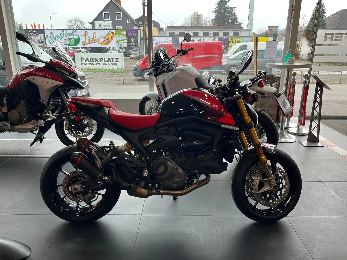 Ducati Monster