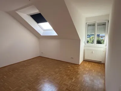 3-Zimmer-Wohnung mieten in Gmunden – 64 m², € 970 – Bild 2 von 5
