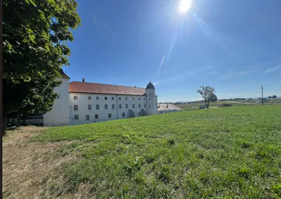 2-Zimmer-Wohnung mieten in Steyr-Land – 73,69 m², € 1.400 – Bild 3 von 11