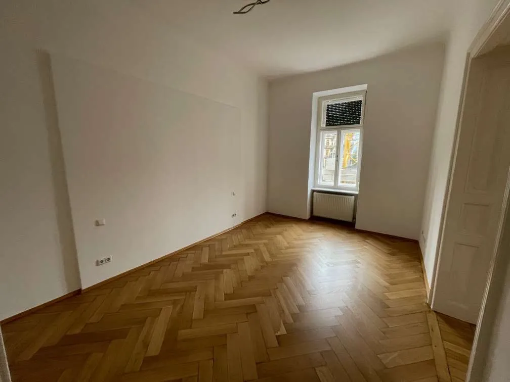 TU-Nähe: Großzügige 2-Zimmer Altbauwohnung mit kleinem Balkon - Widok 2