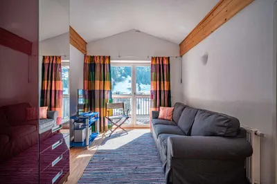 5-Zimmer-Wohnung kaufen in Kitzbühel – 155 m², € 1.350.000 – Bild 6 von 7