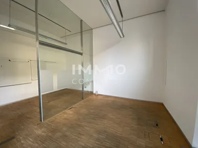 2-Zimmer-Gewerbeimmobilie mieten in Wels – 54 m², € 680 – Bild 2 von 9