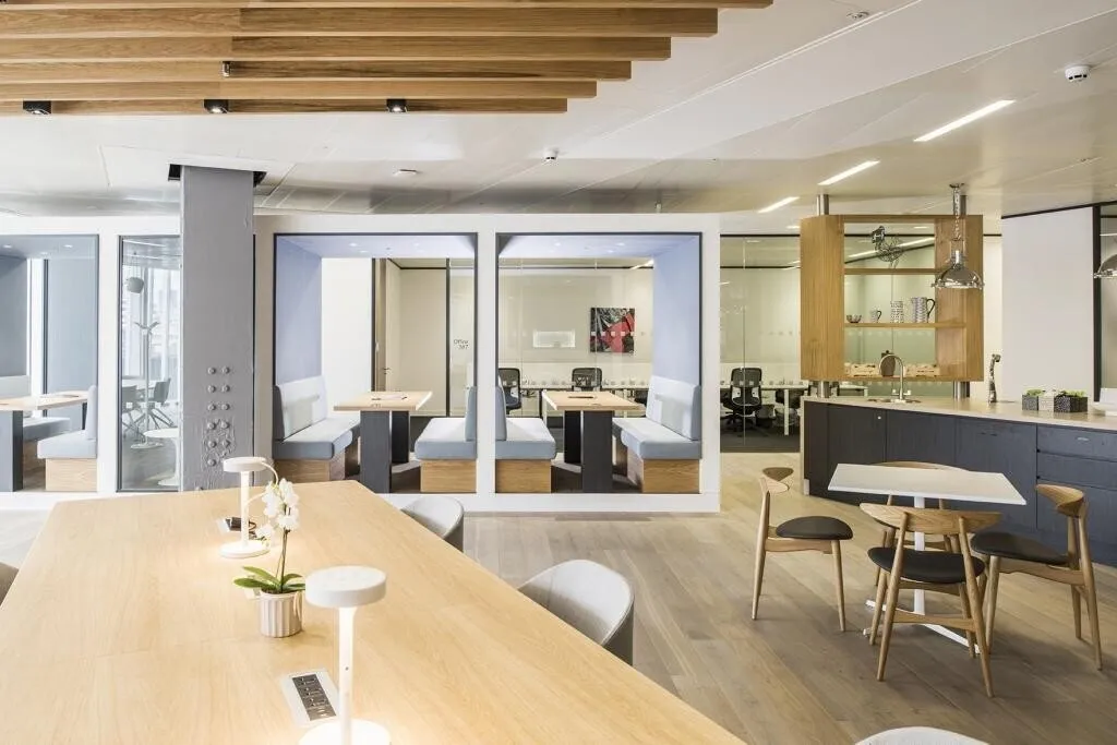 Flaggschiff-Business Center - Ansicht 2