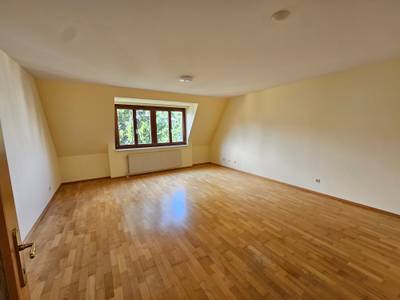 Ruhige 2-Zimmer-Wohnung in Döbling | Grünblick, Lift, Garage, neue Therme