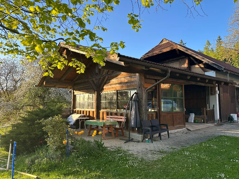 Vollholzhütte in kanadischer Rundholzbauweise - Näkymä 2