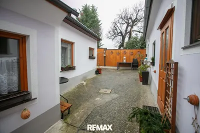 6-Zimmer-Haus kaufen in Krems an der Donau – 134 m², € 290.000 – Bild 2 von 33