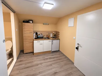 1-Zimmer-Wohnung mieten in Klagenfurt – 31 m², € 400 – Bild 2 von 3