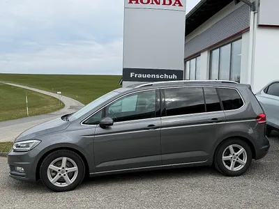 VW Touran Highline 2,0 SCR TDI