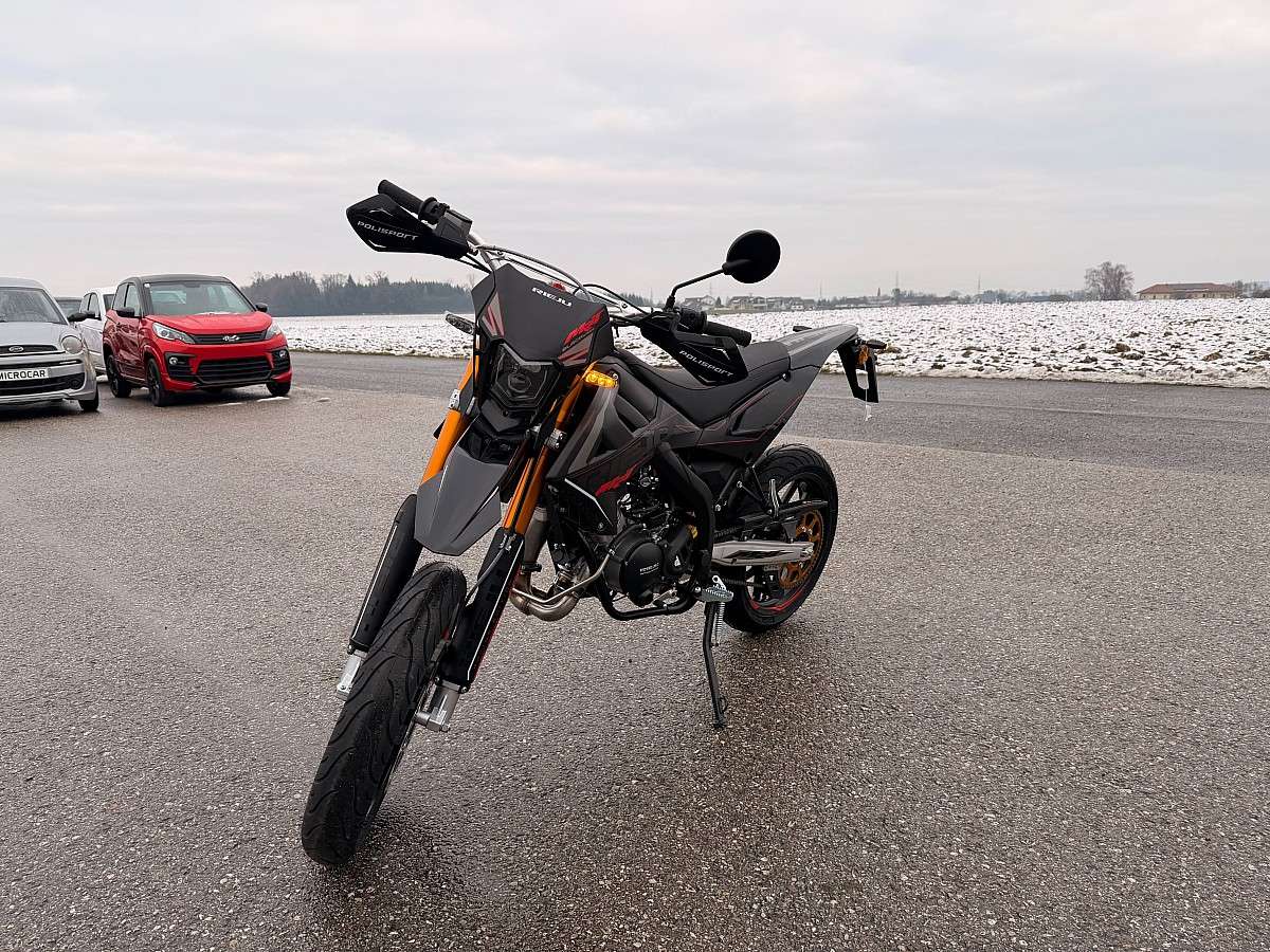 Rieju MRT 50 All Black SM