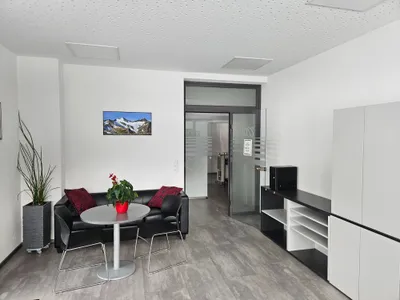 3-Zimmer-Gewerbeimmobilie mieten in Innsbruck-Land – 177 m², € 2.850 – Bild 2 von 15