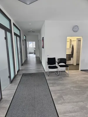 3-Zimmer-Gewerbeimmobilie mieten in Innsbruck-Land – 177 m², € 2.850 – Bild 6 von 15