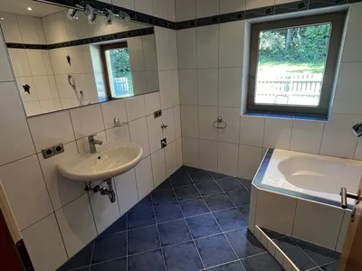 4-Zimmer-Wohnung mieten in Schwaz – 120 m², € 1.350 – Bild 24 von 30