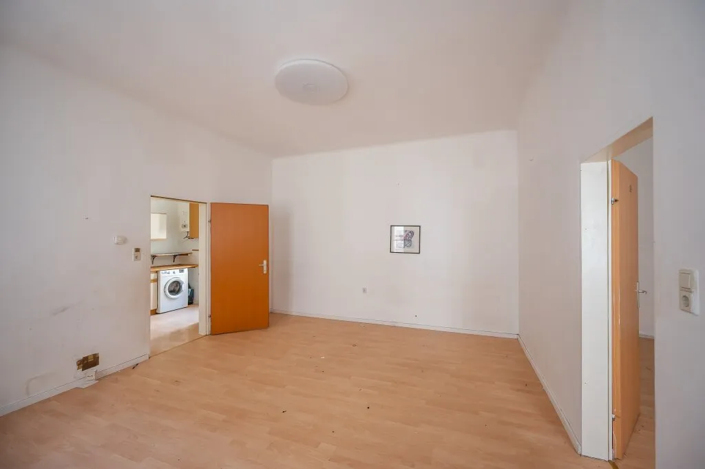 ++Airbnb++ Attraktive 2-Zimmer-Wohnung in Bestlage - sanierungsbedürftig & vielseitig nutzbar - Ansicht 2