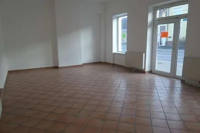 Gewerbeimmobilie mieten in Wien – 114 m², € 13 – Bild 2 von 12
