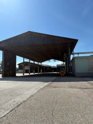 Gewerbeimmobilie mieten in Sankt Veit an der Glan – 1 040 m², € 2