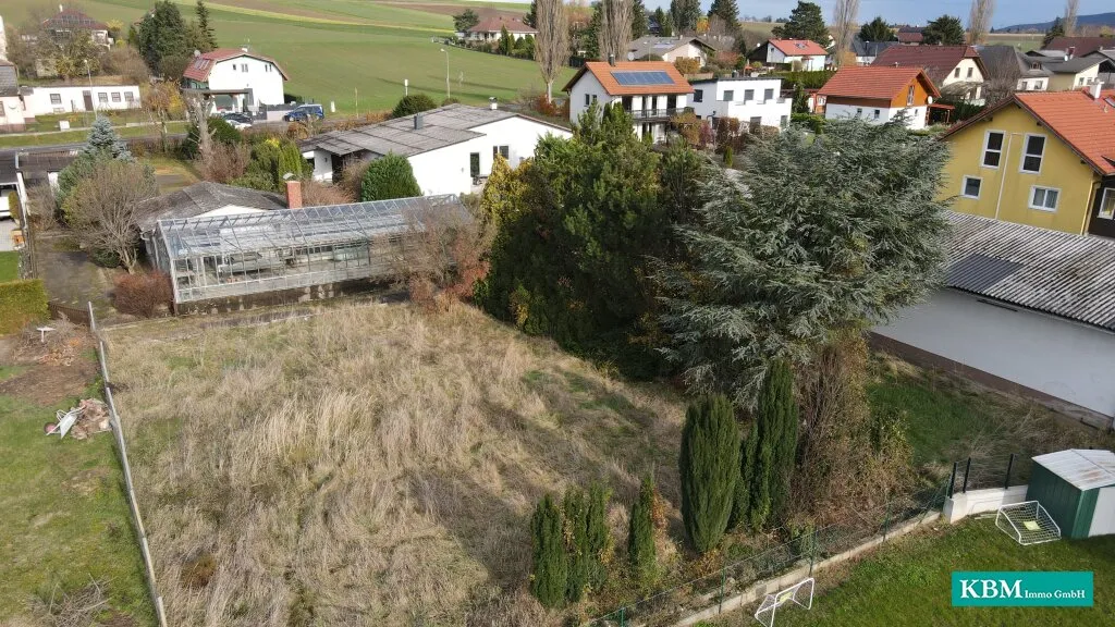 Sonniges Grundstück mit ca. 200 m² Halle - Widok 3