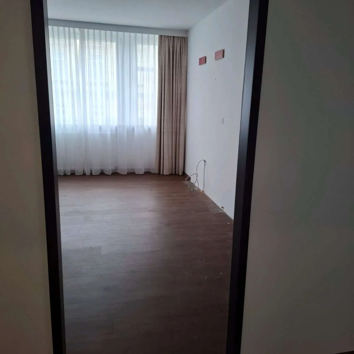 Büro-Atelier-Praxis-Studio - Ansicht 2