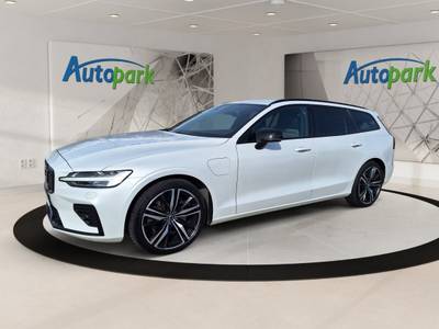 Volvo V60 T6 AWD RECHARGE R-DESIGN