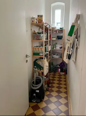 5-Zimmer-Wohnung mieten in Wels – 131 m², € 485 – Bild 6 von 12