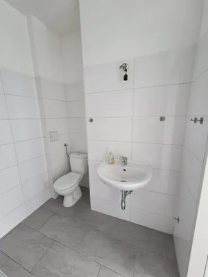 2-Zimmer-Gewerbeimmobilie mieten in Wien – 43 m², € 700 – Bild 7 von 11