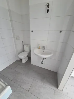 2-Zimmer-Gewerbeimmobilie mieten in Wien – 43 m², € 700 – Bild 9 von 11