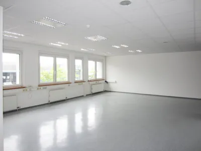 Gewerbeimmobilie mieten in Mödling – 87 m², € 11 – Bild 19 von 23
