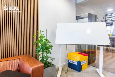 Gewerbeimmobilie mieten in Wien – 38 m², € 1.138 – Bild 15 von 24