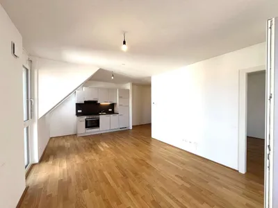 2-Zimmer-Dachgeschoß-Wohnung mit Balkon - in 1230 Wien! – Bild 2