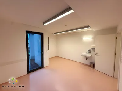 6-Zimmer-Gewerbeimmobilie mieten in Wien – 159 m², € 2.100 – Bild 18 von 47