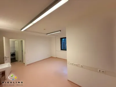 6-Zimmer-Gewerbeimmobilie mieten in Wien – 159 m², € 2.100 – Bild 41 von 47