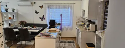 7-Zimmer-Gewerbeimmobilie kaufen in Neunkirchen – 250 m², € 549.000 – Bild 21 von 32