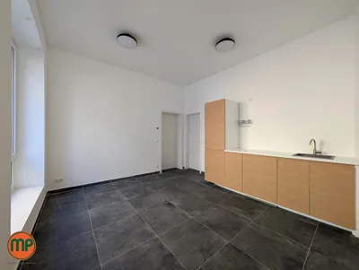 2-Zimmer-Gewerbeimmobilie mieten in Wien – 35 m², € 708 – Bild 3 von 11