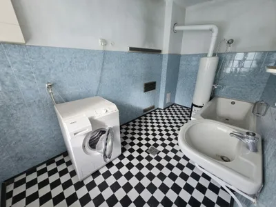 10-Zimmer-Gewerbeimmobilie kaufen in Hollabrunn – 300 m², € 249.000 – Bild 7 von 18