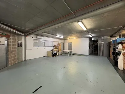 Gewerbeimmobilie mieten in Wien – 35 m², € 15 – Bild 8 von 18