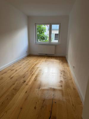 Moderne 3-Zimmer-Wohnung mit Loggia und Ausblick in 1100 Wien - auch WG-geeignet! – Bild 2