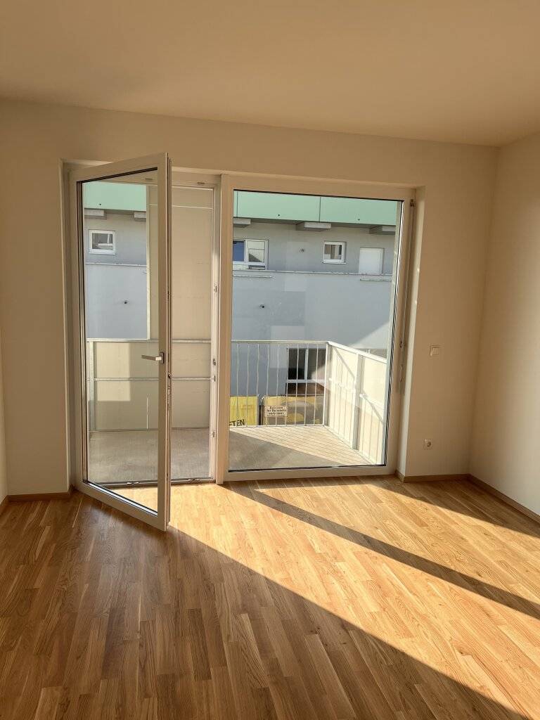 Erstklassige Balkonwohnung mit 3 Zimmern und Tiefgaragenparkplatz in Premstätten – pohled 3