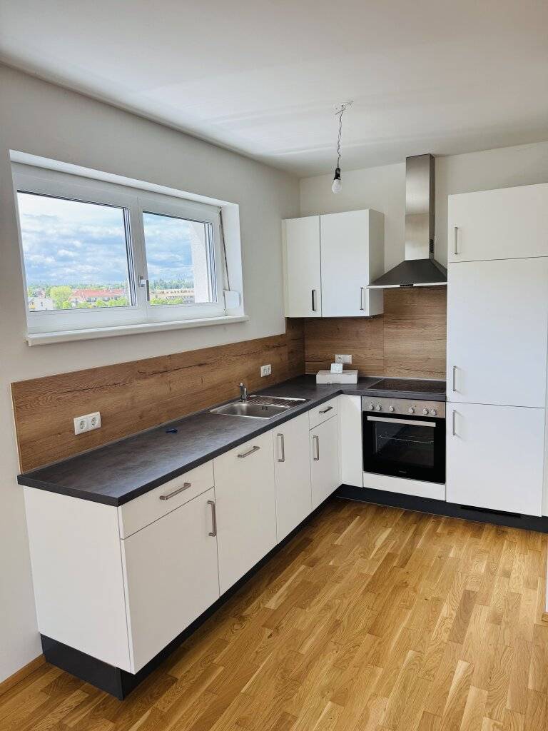 Erstklassige Balkonwohnung mit 3 Zimmern und Tiefgaragenparkplatz in Premstätten – pohled 2