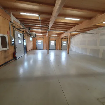 Gewerbeimmobilie mieten in Sankt Pölten Land – 93 m², € 560 – Bild 1 von 7