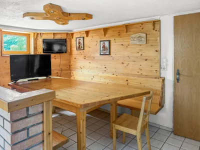 5-Zimmer-Haus kaufen in Wiener Neustadt Land – 163,78 m², € 490.000 – Bild 34 von 64