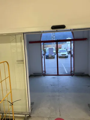 Gewerbeimmobilie mieten in Innsbruck-Land – 850 m² – Bild 13 von 15