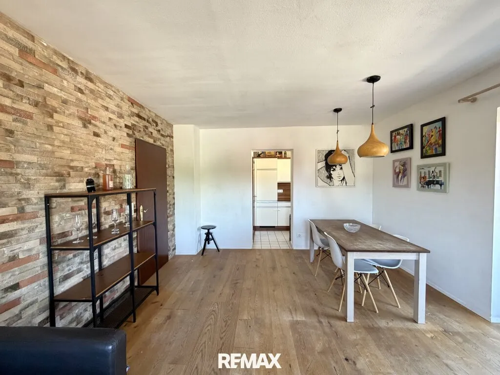 Attraktive 3-Zimmer-Wohnung im Dachgeschoss mit Carport - Ansicht 3