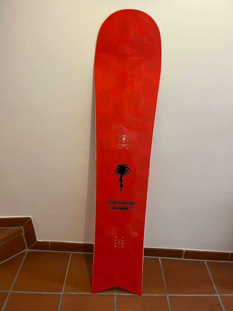 CapitaSnowboard