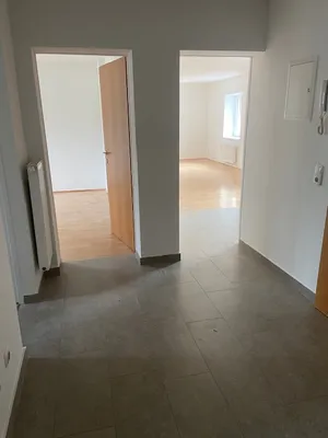 3-Zimmer-Wohnung mieten in Österreich – 75 m², € 820 – Bild 3 von 13
