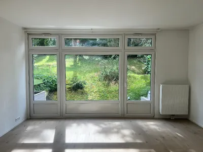 Garconnière mit Terrasse und Garten – Bild 2
