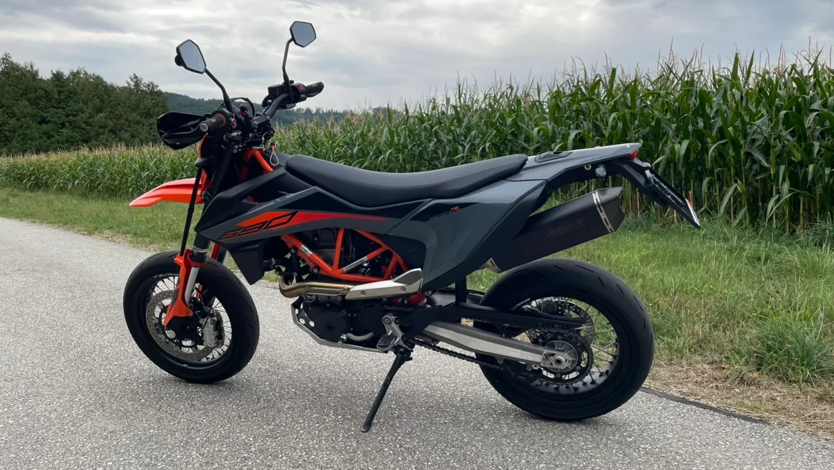 KTM 690